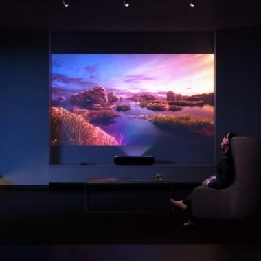 X1000-4K_07-BluetoothHeadphones-1024x683-11